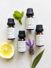 Load image into Gallery viewer, Aromatherapy Breathe Blend