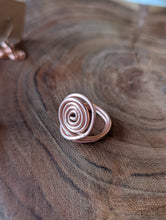 Carica l'immagine nel visualizzatore di Gallery, Copper Spiral Ring