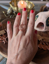 Carica l'immagine nel visualizzatore di Gallery, Copper Spiral Ring