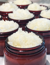 Load image into Gallery viewer, Grapefruit & Frankincense sugar scrub