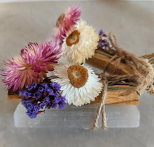 Charger l'image dans la galerie, The Wood &amp; Crystal Cleansing Ritual 🤎🤍
